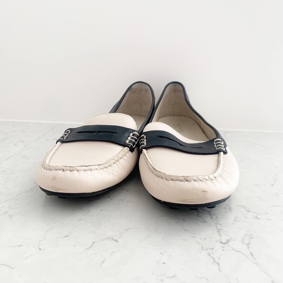 Michael Kors Beige Black Leather Loafers Size 10 - Picture 2 of 7